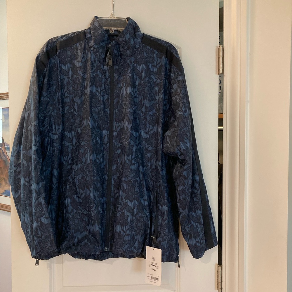 New! Athleta water repellent jacket